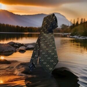 Divinity polyester Green Necktie with Christian fish 58x4 1140